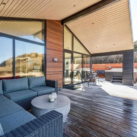 6 Person Holiday In Henne Holiday home Henne Strand
